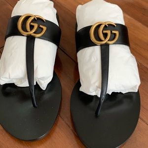 Gucci Marmont Thong Sandals